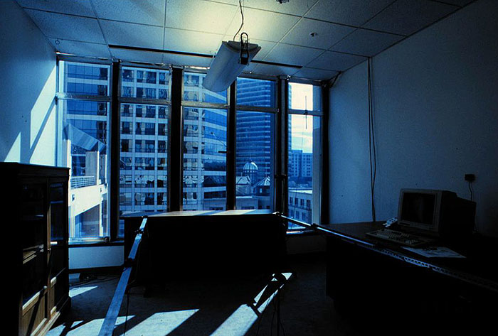 electrochrom. window after change to blue