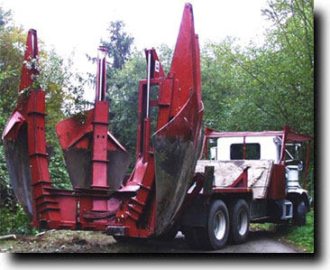 grabber installed on lorry